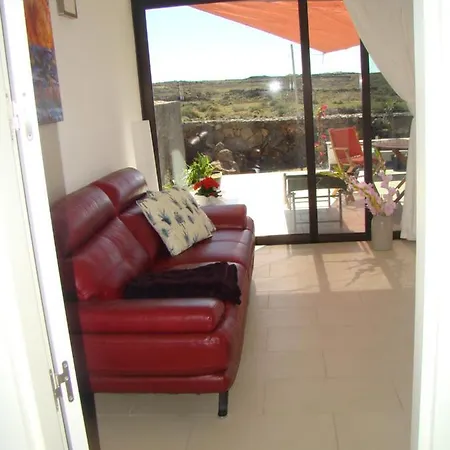 Apartment Meerblick Und Naehe Feuerberge Mit Eigenem Beheizten Pool *